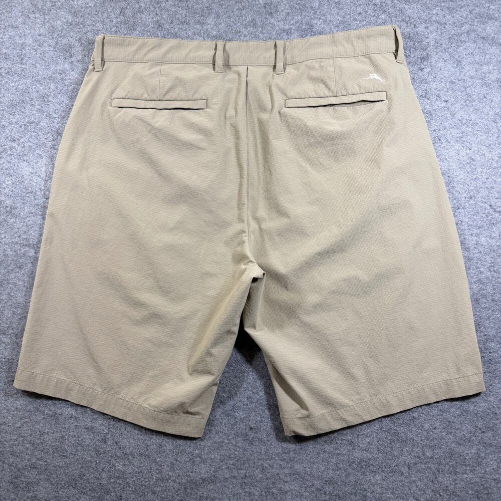 Tommy Bahama Golf Shorts Mens 36 Khaki Stretch Flat Front Preppy Shirt Gripper